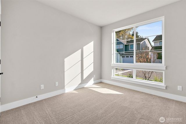 14228 SE 284th Place, Kent, WA 98042