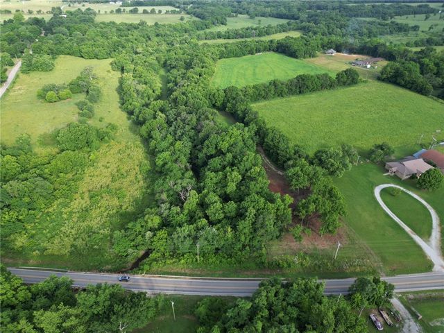 12001 Highway 43, Maysville, AR 72747