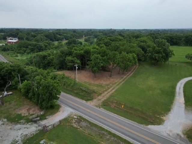 12001 Highway 43, Maysville, AR 72747