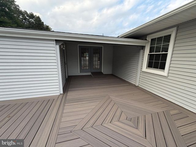 114 LARK LN, Stafford, VA 22556