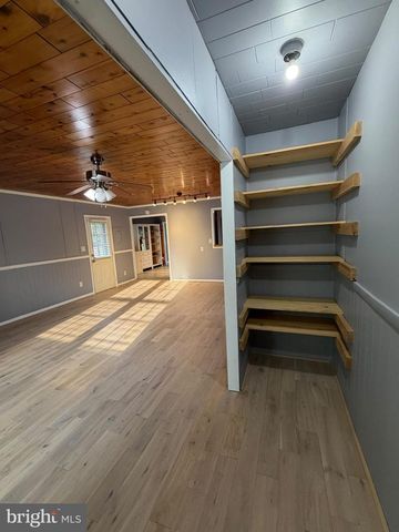 114 LARK LN, Stafford, VA 22556