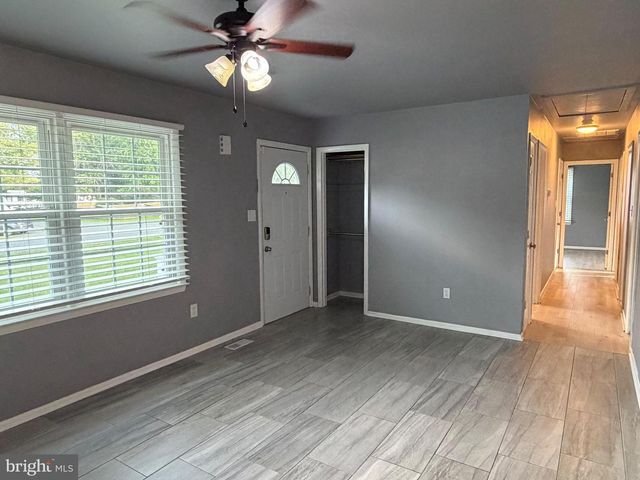 114 LARK LN, Stafford, VA 22556