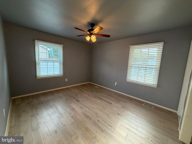 114 LARK LN, Stafford, VA 22556