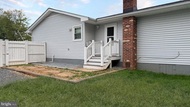 114 LARK LN, Stafford, VA 22556
