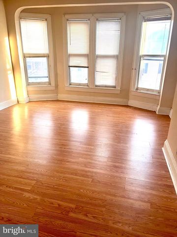 837 W LOCUST ST, York, PA 17401