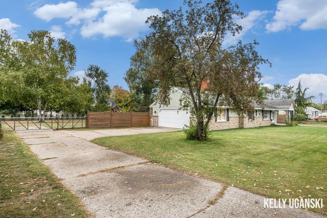 1829 Moulton Avenue, North Muskegon City, MI 49445