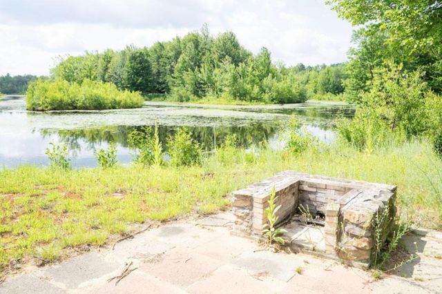 57 Pinewood Drive, Altona, NY 12910