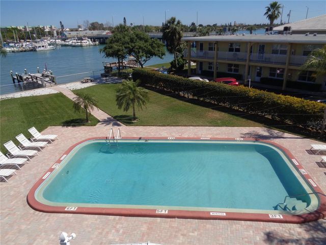 9755 HARRELL AVENUE 206, Treasure Island, FL 33706