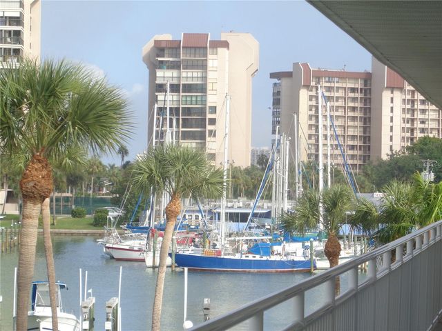 9755 HARRELL AVENUE 206, Treasure Island, FL 33706