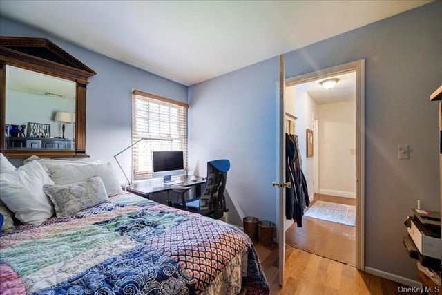 10 Evergreen Court, Suffern, NY 10901