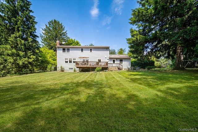 10 Evergreen Court, Suffern, NY 10901