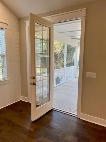 710 Spark Street, Mount Pleasant, SC 29464