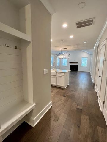 710 Spark Street, Mount Pleasant, SC 29464