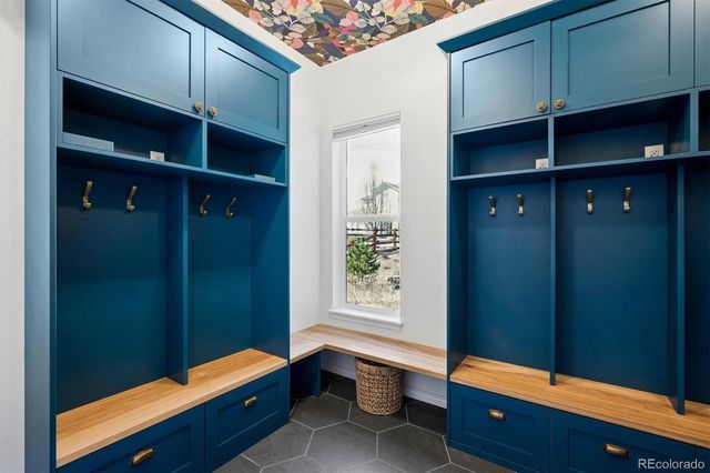 13850 W 89th Loop, Arvada, CO 80005