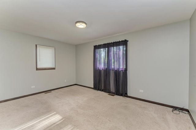 22812 Wentworth Avenue, Steger, IL 60475