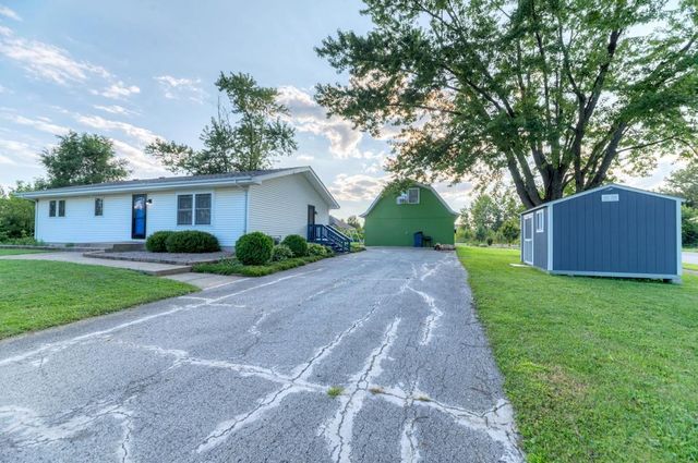 22812 Wentworth Avenue, Steger, IL 60475