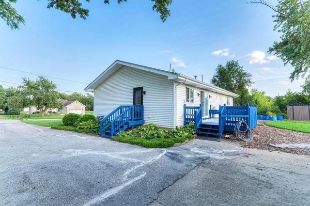 22812 Wentworth Avenue, Steger, IL 60475