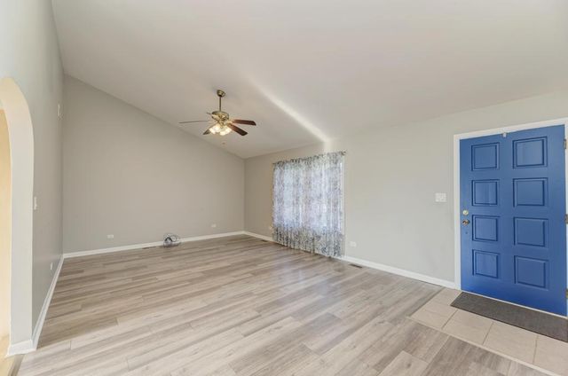 22812 Wentworth Avenue, Steger, IL 60475