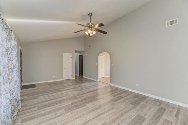22812 Wentworth Avenue, Steger, IL 60475