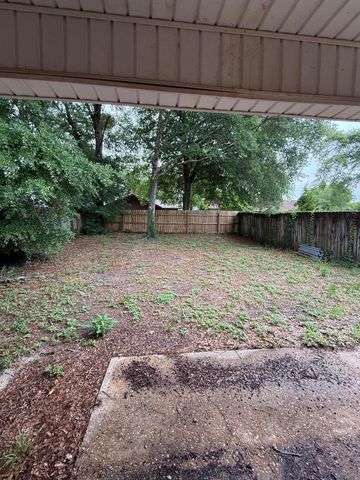 607 W Sunset Boulevard B, Fort Walton Beach, FL 32547