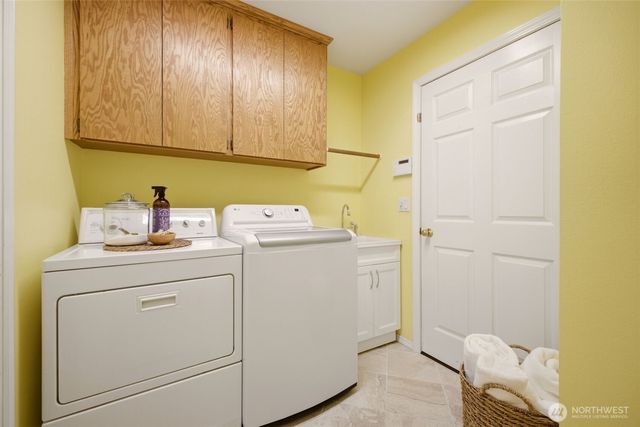 403 Sheridan Place, Steilacoom, WA 98388