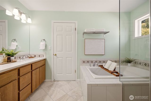 403 Sheridan Place, Steilacoom, WA 98388