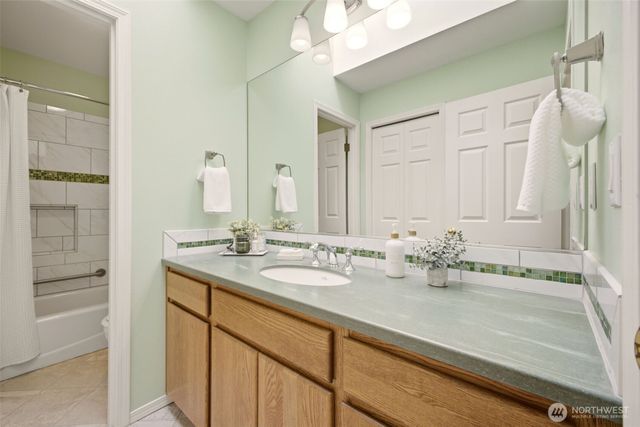 403 Sheridan Place, Steilacoom, WA 98388
