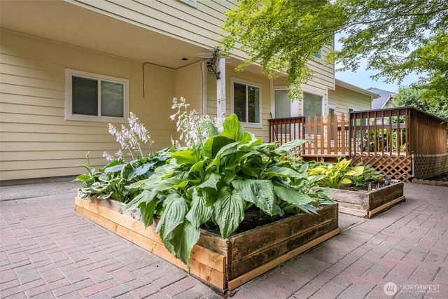 403 Sheridan Place, Steilacoom, WA 98388