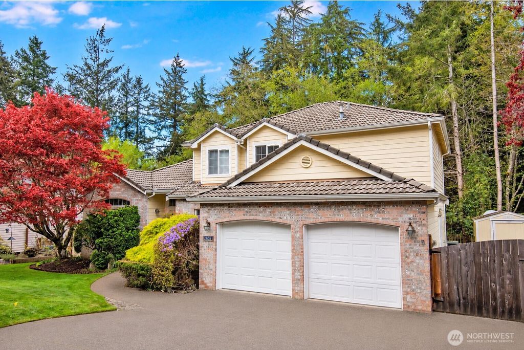 403 Sheridan Place, Steilacoom, WA 98388