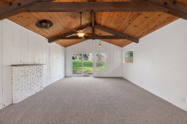 4160 Travona Court, Redding, CA 96001