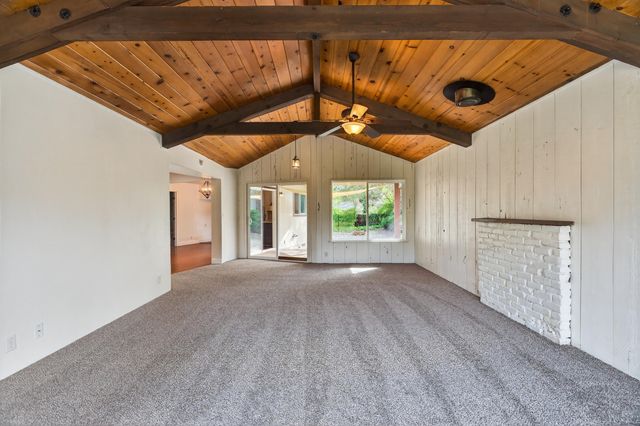 4160 Travona Court, Redding, CA 96001