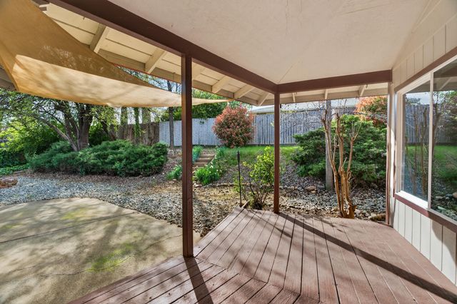 4160 Travona Court, Redding, CA 96001