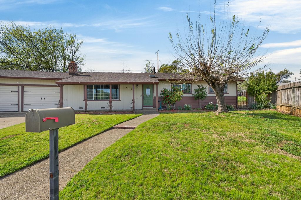 4160 Travona Court, Redding, CA 96001