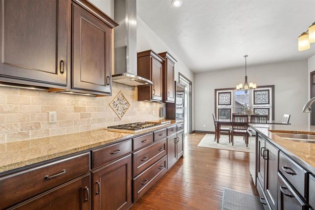 6600 N KUREY DRIVE, Appleton, WI 54913