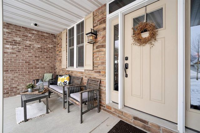 6600 N KUREY DRIVE, Appleton, WI 54913