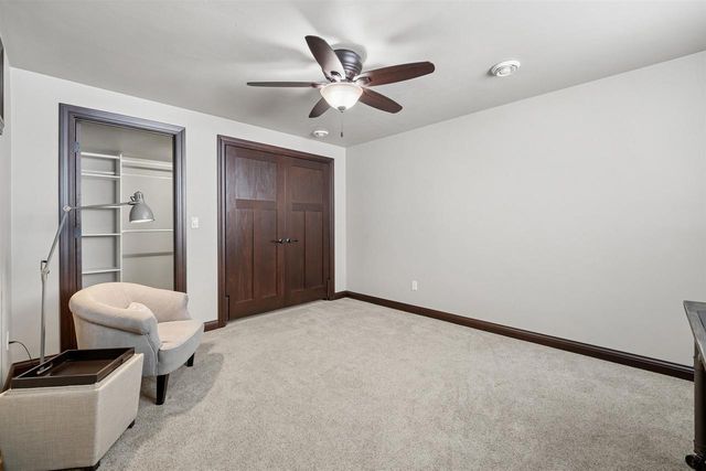 6600 N KUREY DRIVE, Appleton, WI 54913