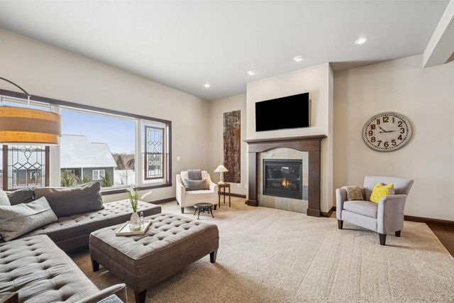 6600 N KUREY DRIVE, Appleton, WI 54913