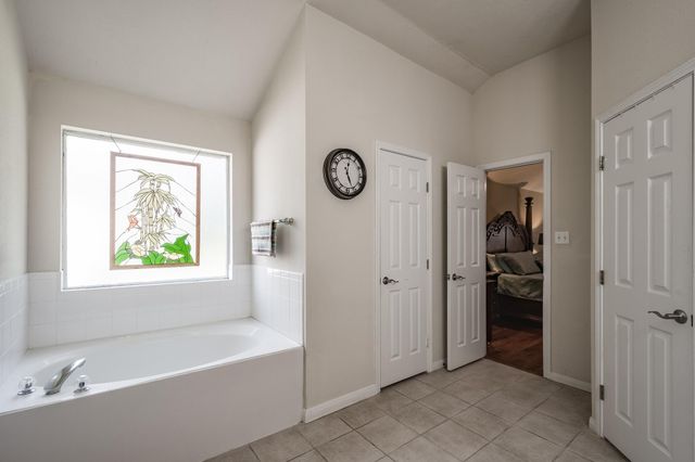 206 Private Road 635, Dayton, TX 77535