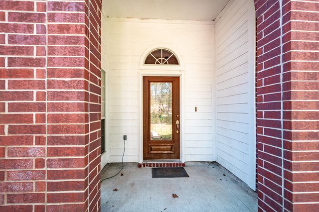 206 Private Road 635, Dayton, TX 77535