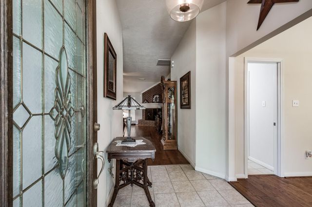 206 Private Road 635, Dayton, TX 77535