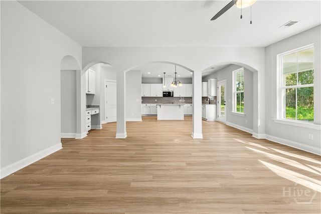 33 Oakmont Drive, Guyton, GA 31312