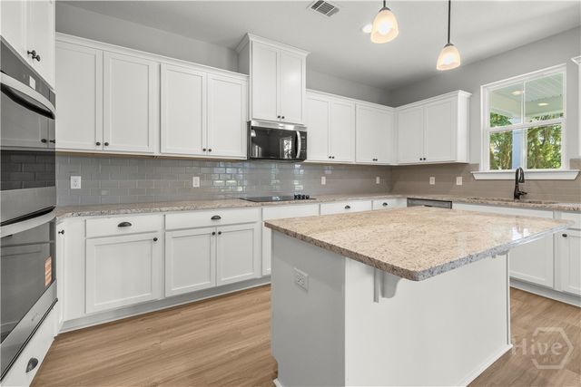 33 Oakmont Drive, Guyton, GA 31312