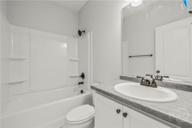 33 Oakmont Drive, Guyton, GA 31312