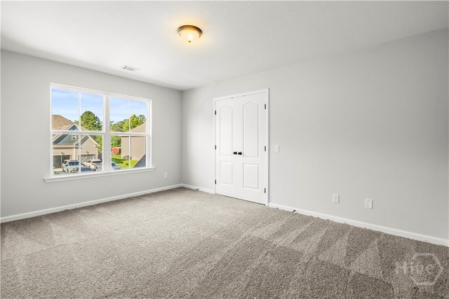 33 Oakmont Drive, Guyton, GA 31312