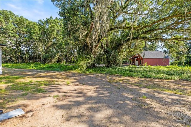 33 Oakmont Drive, Guyton, GA 31312