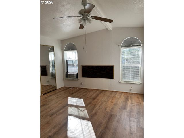 97931 COURT St, Brookings, OR 97415