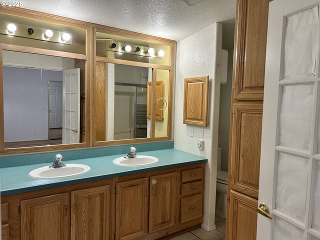 97931 COURT St, Brookings, OR 97415