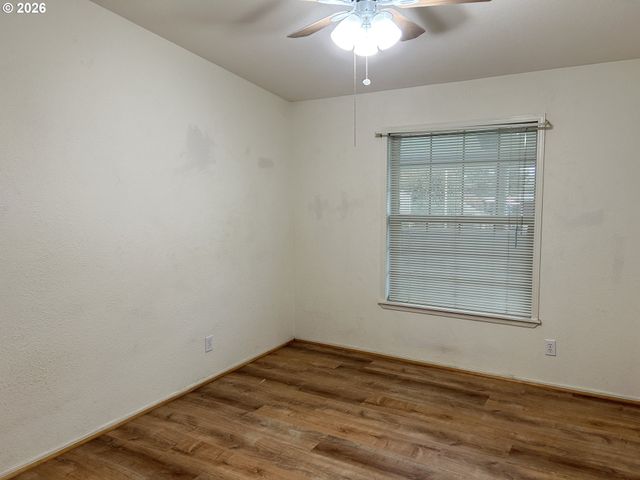 97931 COURT St, Brookings, OR 97415