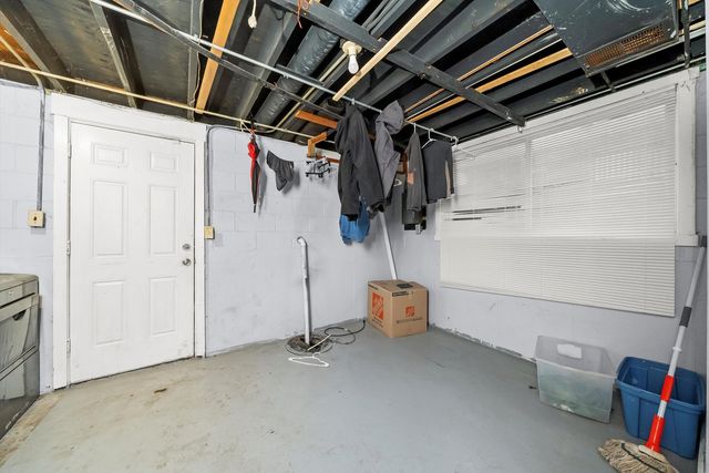 350 E Tulip Drive, Glenwood, IL 60425