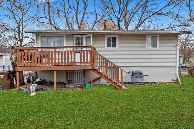 350 E Tulip Drive, Glenwood, IL 60425